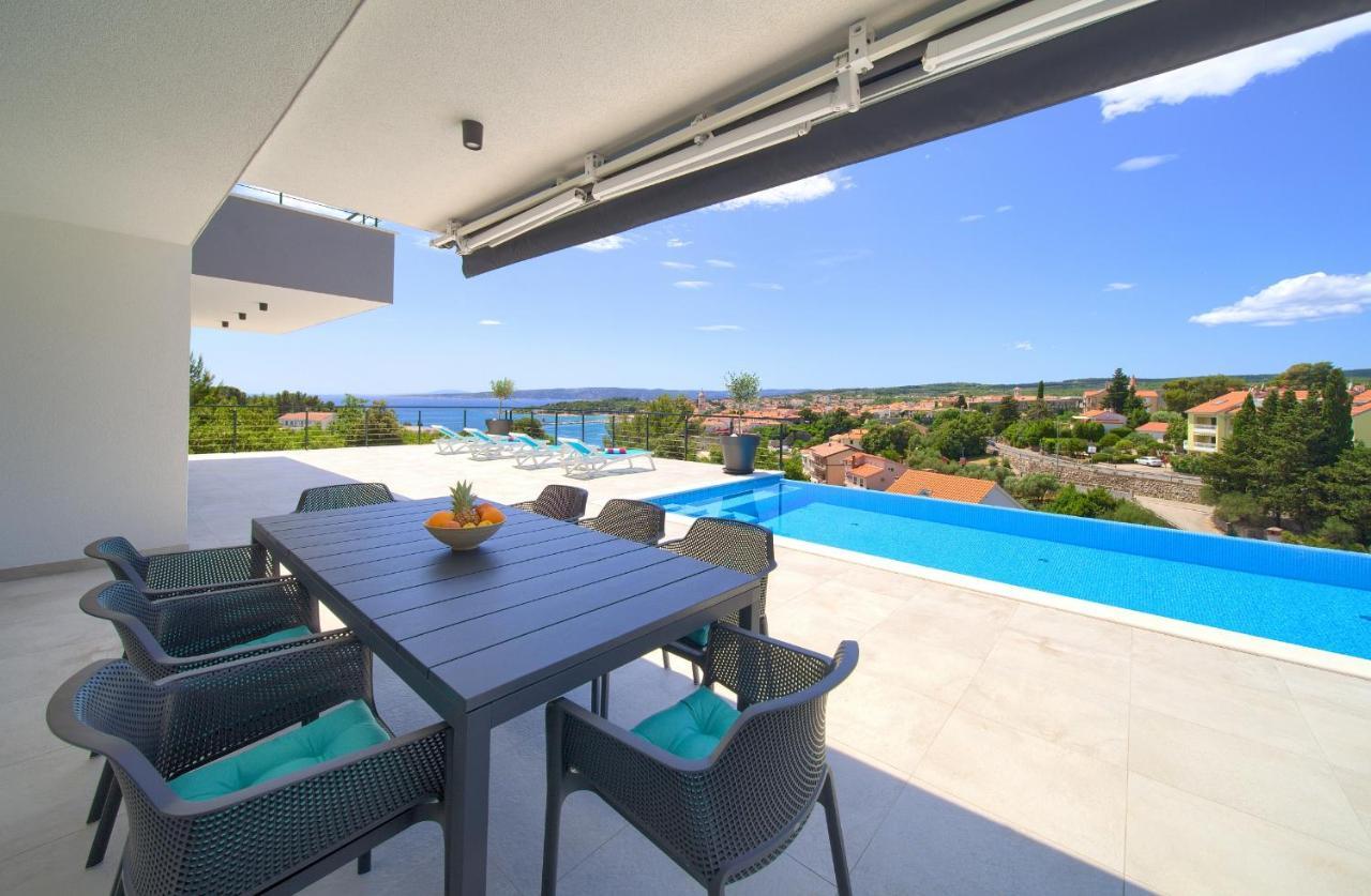 Unique Apartment With Private Pool Krk Town Exterior foto