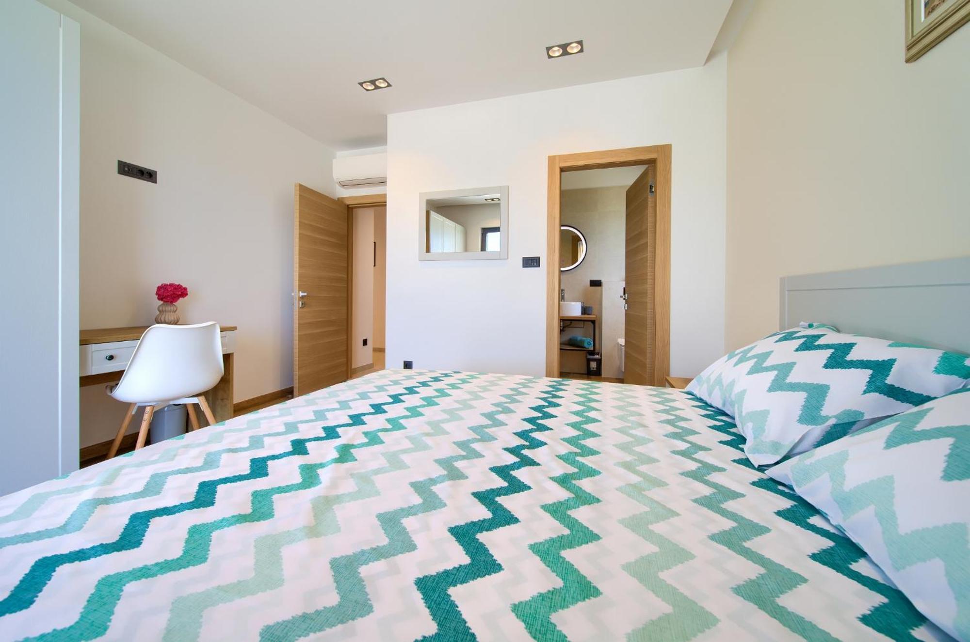 Unique Apartment With Private Pool Krk Town Exterior foto